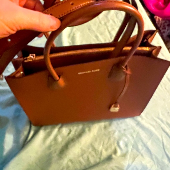 Michael kors brown purse - Picture 3 of 5